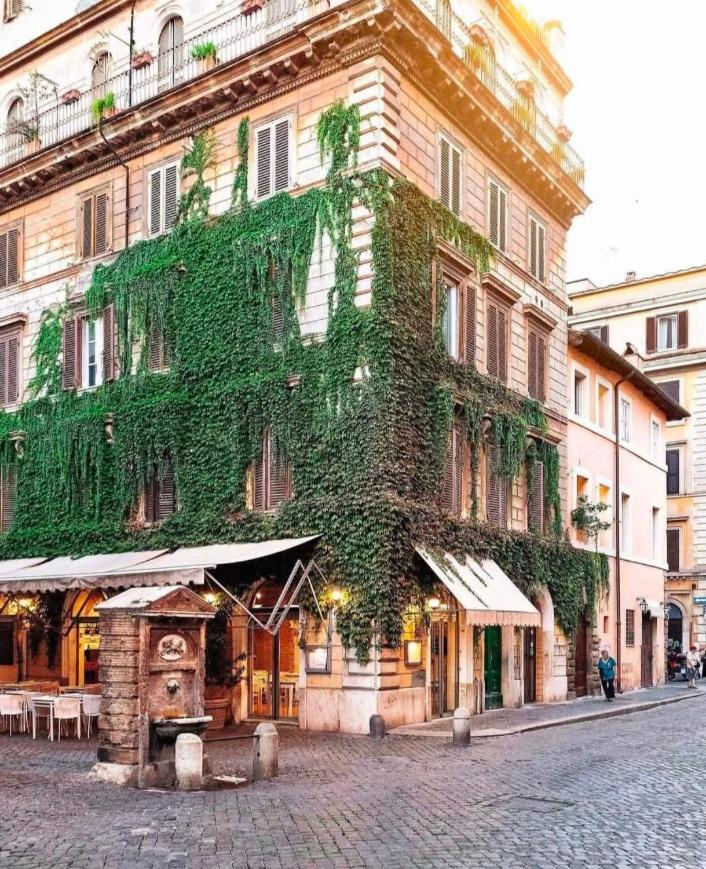 Borgo Pio San Pietro * Roma